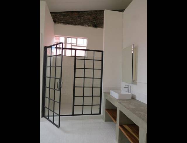 2 BEDROOM APARTMENT FOR SALE IN MABONENG